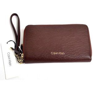 Calvin Klein Bubble Lamb Wallet (Brown)